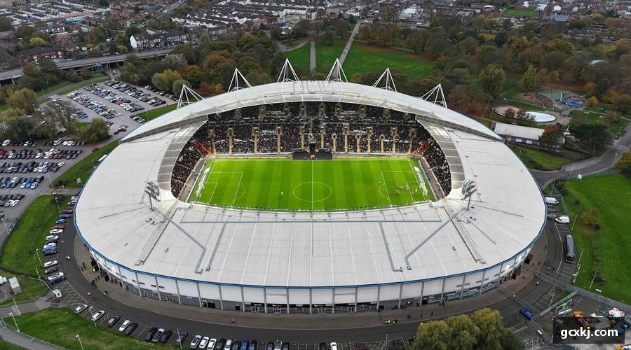 xcsports🎁限量周边，用热爱定义你的运动态度！